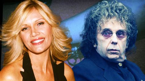 how did lana clarkson die|Phil Spector gets 19 years to life for murder of actress.